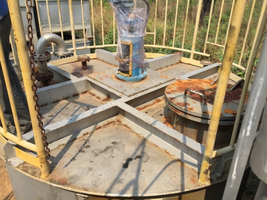 ขายถังสแตนเลส 15,000 ลิตรพร้อมใบกวน ถังสวย สภาพพร้อมใช้ ขายถังสแตนเลส 15,000 ลิตรพร้อมใบกวน ถังสวย สภาพพร้อมใช้