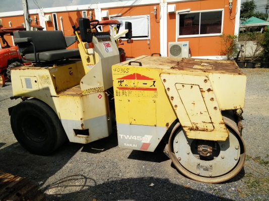 ขาย รถบด SAKAI TW450 Roller รถสวยสภาพพร้อมใช้งานครับ เก่านอกแท้ยังไม่เคยใช้งานในไทย ขาย รถบด SAKAI TW450 Roller รถสวยสภาพพร้อมใช้งานครับ เก่านอกแท้ยังไม่เคยใช้งานในไทย