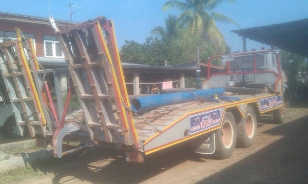 ขาย 10 ล้อ เพลาเดียว เทนเลอร์ขึ้นรถเกี่ยว หางพับไฮดรอริค เครื่อง 6D15 170 แรงม้า คัสซีสวย ทะเบียนพร้อมโอน ขาย 10 ล้อ เพลาเดียว เทนเลอร์ขึ้นรถเกี่ยว หางพับไฮดรอริค เครื่อง 6D15 170 แรงม้า คัสซีสวย ทะเบียนพร้อมโอน