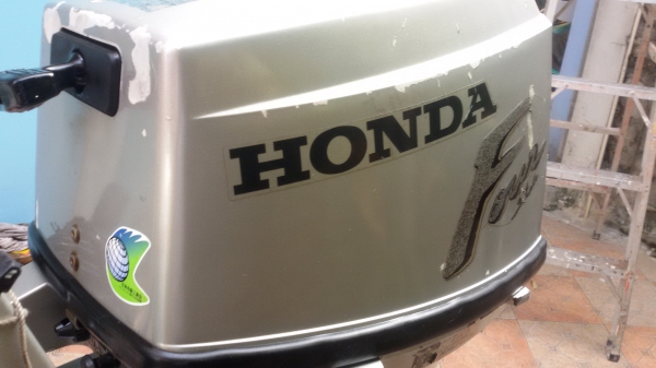 Honda15four สตาร์ทไฟฟ้า