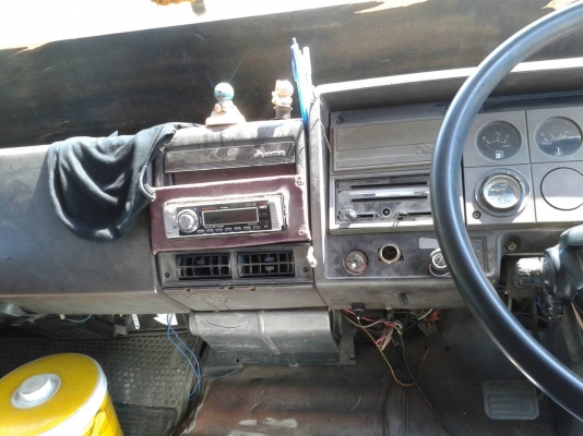 หกล้อ ฮีโน่ FL17 EH 700 พ.เวอร์ แอร์ พื้นเรียบ ยาว6.50ม สภาพดีสวยบางเดิมพร้อมใช้ ทะเบียนพร้มโน