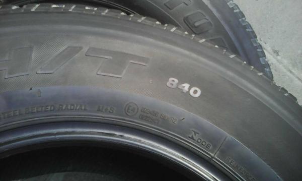 245/70R16 BRIDGESTONE DUELER H/T ชุด 4 เส้น tel.081-427-3941 ไอดีไลน์ autobot107 245/70R16 BRIDGESTONE DUELER H/T ชุด 4 เส้น tel.081-427-3941 ไอดีไลน์ autobot107