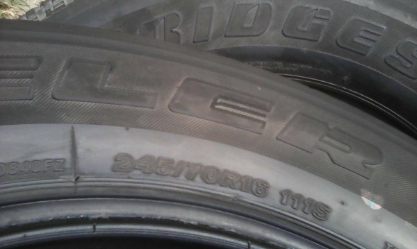 245/70R16 BRIDGESTONE DUELER H/T ชุด 4 เส้น tel.081-427-3941 ไอดีไลน์ autobot107 245/70R16 BRIDGESTONE DUELER H/T ชุด 4 เส้น tel.081-427-3941 ไอดีไลน์ autobot107