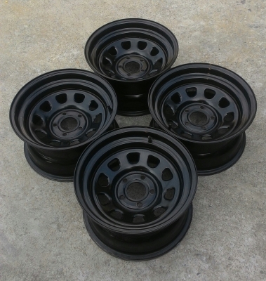 ขายล้อลายRock 15x8 ออฟ 0 ห้ารู 114 สวยๆ