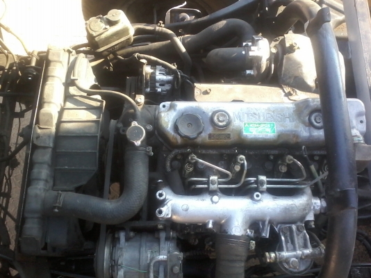 MITSUBISHI  115   ดั้มวัสดุ เทอร์โบ  พวงมาลัยเพาเวอร์  แอร์เย็น  เครื่องดี   ครีชชีสวย