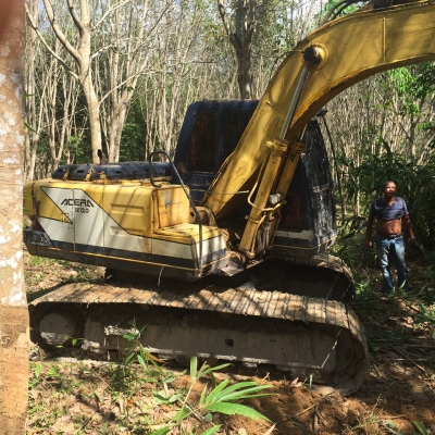 ขายรถแบคโฮ KOBELCO SK100-/// เอกสารอินวอย ระบบไฟเต็ม ราคา 700000