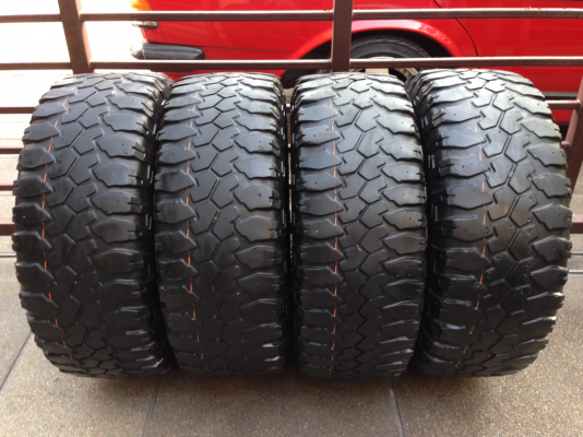 ยาง Mud Maxxis 31 10.5 R15 พร้อมใช้งาน ราคาไม่แพง