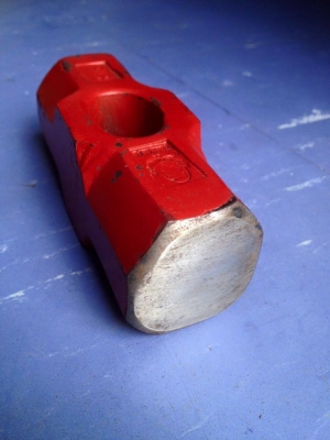 ขายหัวค้อนขนาด3ปอน ตรารวงข้าว สีแดงสวย ขายหัวค้อนขนาด3ปอน ตรารวงข้าว สีแดงสวย