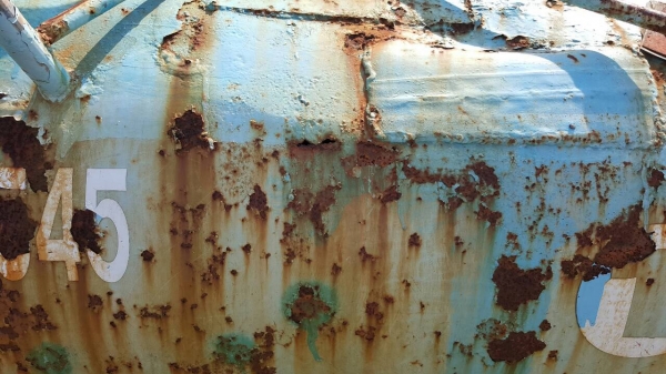 ขาย ถังเหล็กบรรทุกน้ำ หรือสิ่งปฏิกูล ใส่รถบรรทุก 4 ล้อ มีรอยรั่วนิดหน่อย