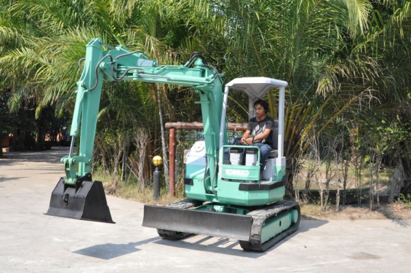 ขายแบคโฮ KOBELCO SK30 ปั้มแรง แทรคสวย ครบๆ สวยเดิมจากญี่ปุ่น ทำงานสมบูรณ์ทุกระบบ รับรองไม่ผิดหวัง 290,000 เท่านั้น!! ขายแบคโฮ KOBELCO SK30 ปั้มแรง แทรคสวย ครบๆ สวยเดิมจากญี่ปุ่น ทำงานสมบูรณ์ทุกระบบ รับรองไม่ผิดหวัง 290,000 เท่านั้น!!