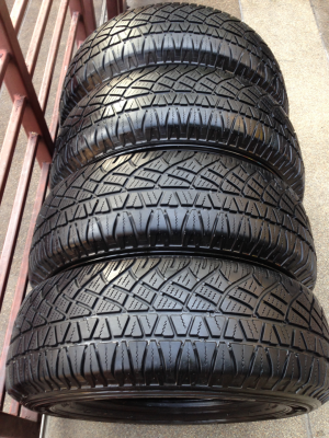 ยาง Michelin Latitude Cross 245 70 16 ปลายปี12 ดอกเต็ม ใช้กันยาว ราคาไม่แพง