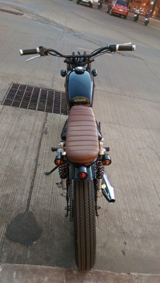 ขายคับ HONDA SS1 125 แต่ง Brat Tracker สีสวยเก็บงานมาใหม่ทั้งคัน ท่อเมกะโฟน ยางหน้าหลังใหม่ ทะเบียนพร้อมโอน ราคา 39500 บาท ส่งได้ทั่วไทยคับ สนใจติดต่อ 081-0578282 FACEBOOK ชาญณรงค์ ป๊อป ชัยอมฤต ไอดีไลน์ POPBIGBIKESAKON คับ สนใจรถสวย ถูก ดี ต้อง POP BIGBIK