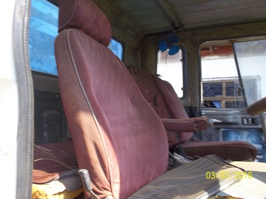 ขาย 280000 บาทเทลเลอร์หางปลาระบบไโดรลิ รถ 10ล้อเครื่อง 175 แรง ไม่มีทะเบียน  NOBOOK