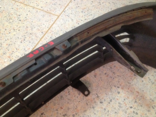 กันชนหน้ามีโครงเหล็กด้านใน มิตซู E CAR เก่าญี่ปุ่นเเท้สภาพดี กันชนหน้ามีโครงเหล็กด้านใน มิตซู E CAR เก่าญี่ปุ่นเเท้สภาพดี