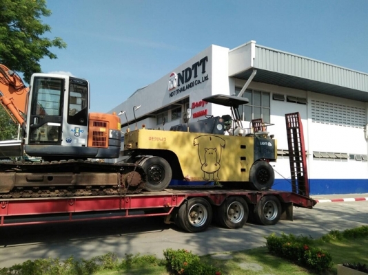 ส่งมอบครับ ล้อยาง 9ล้อKOMATSU JW200 มุ่งหน้าสู่ จ.เชียงใหม่ ขอบคุณลูกค้ามากๆครับ ส่งมอบครับ ล้อยาง 9ล้อKOMATSU JW200 มุ่งหน้าสู่ จ.เชียงใหม่ ขอบคุณลูกค้ามากๆครับ