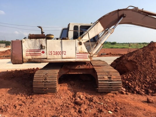 ขาย 350,000 รถแบคโฮ SUMITOMO F2เครื่องดีปั้มดีขายตามสภาพ 090-772-3710 090-772-3708