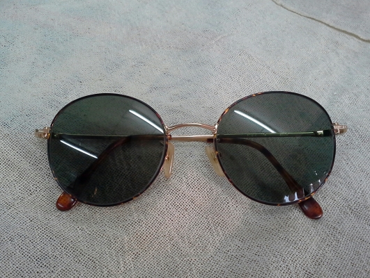 แว่นตาทรงหยดน้ำตัวบิดา HOLLYWOOD Round Metal Tortuga USA