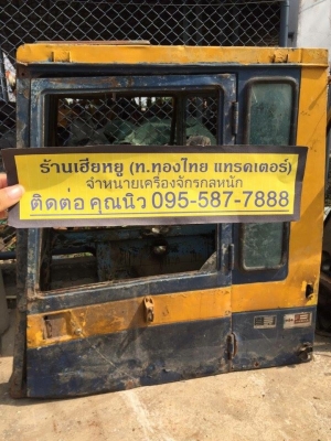 หัวเก๋ง komatsu pc120-3 ของเก่า ราคา 20,000(ราคาคุยได้) หัวเก๋ง komatsu pc120-3 ของเก่า ราคา 20,000(ราคาคุยได้)