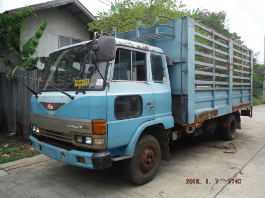 รถ 6 ล้อเครื่อง ho6c