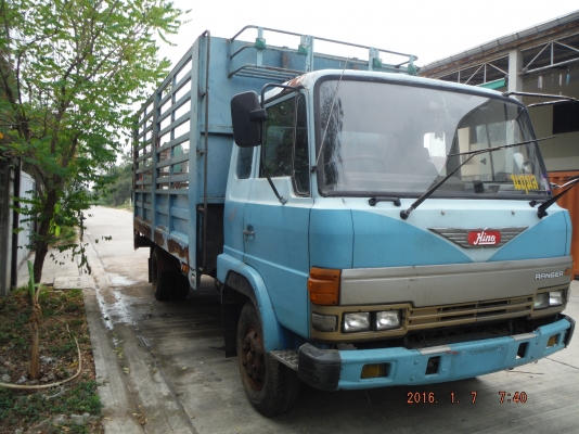 รถ 6 ล้อเครื่อง ho6c