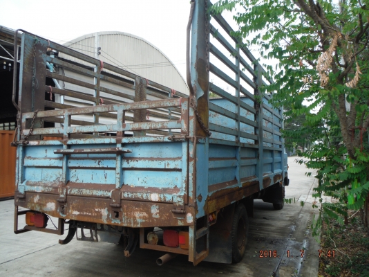 รถ 6 ล้อเครื่อง ho6c