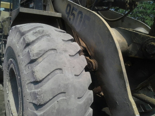 ขาย 795,000 รถตักล้อ CAT 950 F เครื่องดีเกียร์ดี ยางดีพร้อมใช้ 090-772-3710 090-772-3708 ขาย 795,000 รถตักล้อ CAT 950 F เครื่องดีเกียร์ดี ยางดีพร้อมใช้ 090-772-3710 090-772-3708