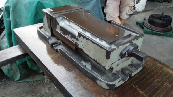 ==== SOLD ==== ปากกาจับงาน TSUDAKOMA Made in JAPAN 10" นิ้ว สดนอกพึ่งลงตู้ แน่นทุกส่วนไม่มีช้ำมาเทสได้!!