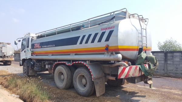 ISUZU 270 ยูโรทูตัวแรกแม่สวย ลูกยางไม่สวยรถพร้อมใช้เอกสารพร้อมโอน ISUZU 270 ยูโรทูตัวแรกแม่สวย ลูกยางไม่สวยรถพร้อมใช้เอกสารพร้อมโอน