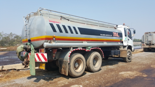 ISUZU 270 ยูโรทูตัวแรกแม่สวย ลูกยางไม่สวยรถพร้อมใช้เอกสารพร้อมโอน ISUZU 270 ยูโรทูตัวแรกแม่สวย ลูกยางไม่สวยรถพร้อมใช้เอกสารพร้อมโอน