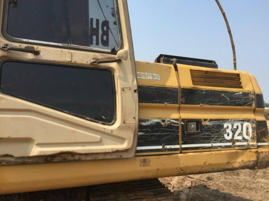 ขาย720,000Cat 320V2 ไฟฟ้าครบเครื่องดี ปั้มดี เอวแน่น เล่มทะเบียนภาษีไม่ขาด 090-772-3710 090-772-3708 ขาย720,000Cat 320V2 ไฟฟ้าครบเครื่องดี ปั้มดี เอวแน่น เล่มทะเบียนภาษีไม่ขาด 090-772-3710 090-772-3708