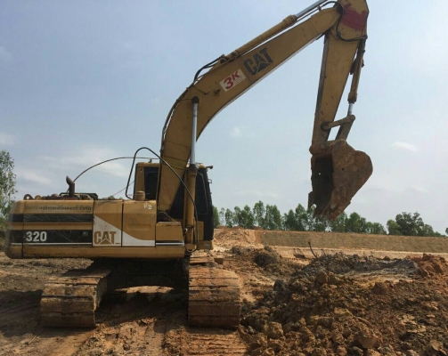 ขาย720,000Cat 320V2 ไฟฟ้าครบเครื่องดี ปั้มดี เอวแน่น เล่มทะเบียนภาษีไม่ขาด 090-772-3710 090-772-3708 ขาย720,000Cat 320V2 ไฟฟ้าครบเครื่องดี ปั้มดี เอวแน่น เล่มทะเบียนภาษีไม่ขาด 090-772-3710 090-772-3708