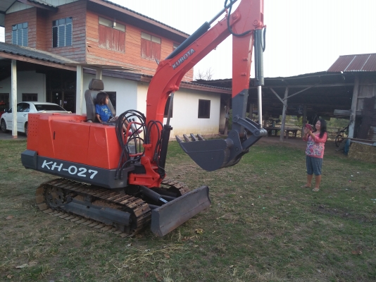 ขายแม็คโฮ KUBOTA   KH  027