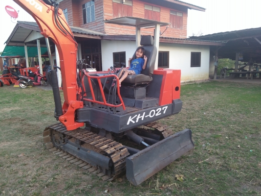 ขายแม็คโฮ KUBOTA   KH  027