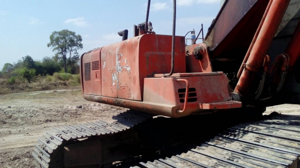 ขาย 395,000รถแบคโฮ HITACHI EX 200-2 ใส่เมก้าปั่ม เอวแน่น เฟรมสวย โซ่อ่อนเครื่องดีปั้มแรงไม่โหลด 090-772-3710 090-772-3708 ขาย 395,000รถแบคโฮ HITACHI EX 200-2 ใส่เมก้าปั่ม เอวแน่น เฟรมสวย โซ่อ่อนเครื่องดีปั้มแรงไม่โหลด 090-772-3710 090-772-3708