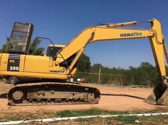 Komatsu PC200-7 ไมล์ชม.15,000 สภาพสวยค่ะ