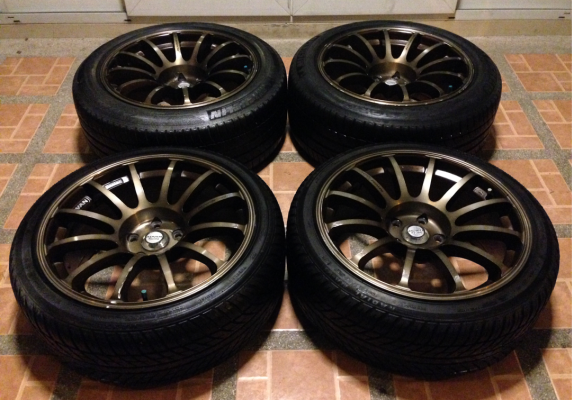 ล้อ ADVAN racing ขอบ18 5รู114 หน้า 8 นิ้ว ET+20 หลัง 9 นิ้ว ET+20 พร้อมยางปี13 ดอกเต็มๆ ใช้กันยาว ราคาเร้าใจ