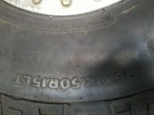 แม็กพร้อมบาง มิกกี้ทอมสัน พร้อมยางวสวยๆๆ 35-12.5-15