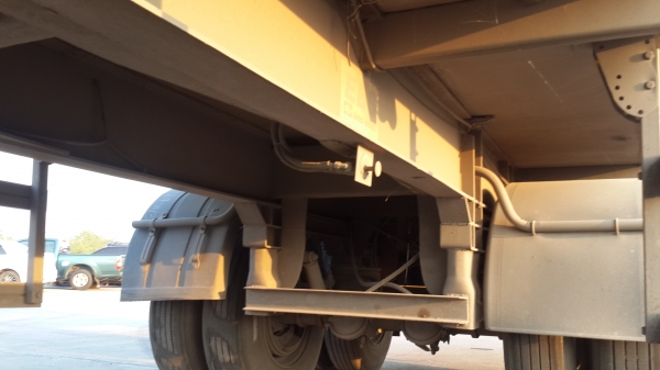 ขายหางเทรนเลอร์ตู้แห้ง มีลิฟหลังสภาพพร้อมใช้ยาว12.5เมตรราคาเบาๆโทร0856842587