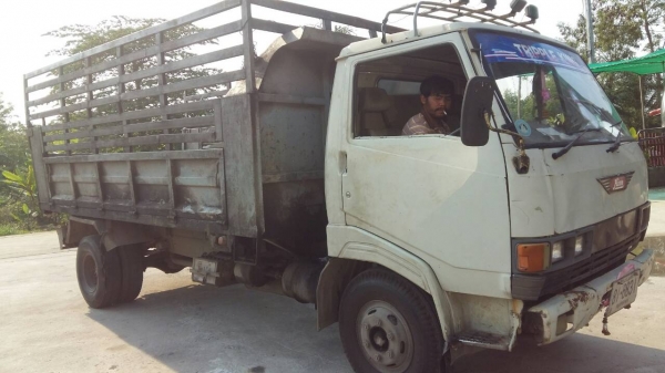 หกล้อ ฮีโน่ FC114 WO6C150แรง ดั้มกะบะค็อกสูง สภาพพร้อมใช้ ทะเบียนพร้อมโอน