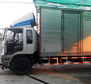 หกล้อ ฮีโน่ สิงห์ไฮเท็ค195 บรรทุกตู้ ยาว7.20ม สภาพดีสวยเดิมๆพร้อมใช้งาน ทะเบียนพร้อมโอน หกล้อ ฮีโน่ สิงห์ไฮเท็ค195 บรรทุกตู้ ยาว7.20ม สภาพดีสวยเดิมๆพร้อมใช้งาน ทะเบียนพร้อมโอน