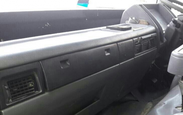 หกล้อ ฮีโน่ สิงห์ไฮเท็ค195 บรรทุกตู้ ยาว7.20ม สภาพดีสวยเดิมๆพร้อมใช้งาน ทะเบียนพร้อมโอน หกล้อ ฮีโน่ สิงห์ไฮเท็ค195 บรรทุกตู้ ยาว7.20ม สภาพดีสวยเดิมๆพร้อมใช้งาน ทะเบียนพร้อมโอน