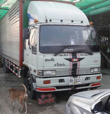 หกล้อ ฮีโน่ สิงห์ไฮเท็ค195 บรรทุกตู้ ยาว7.20ม สภาพดีสวยเดิมๆพร้อมใช้งาน ทะเบียนพร้อมโอน หกล้อ ฮีโน่ สิงห์ไฮเท็ค195 บรรทุกตู้ ยาว7.20ม สภาพดีสวยเดิมๆพร้อมใช้งาน ทะเบียนพร้อมโอน