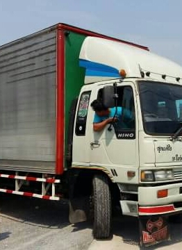 หกล้อ ฮีโน่ สิงห์ไฮเท็ค195 บรรทุกตู้ ยาว7.20ม สภาพดีสวยเดิมๆพร้อมใช้งาน ทะเบียนพร้อมโอน หกล้อ ฮีโน่ สิงห์ไฮเท็ค195 บรรทุกตู้ ยาว7.20ม สภาพดีสวยเดิมๆพร้อมใช้งาน ทะเบียนพร้อมโอน