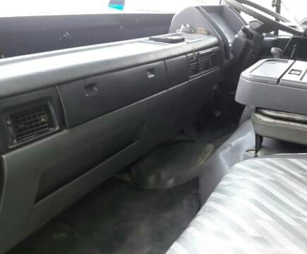 หกล้อ ฮีโน่ สิงห์ไฮเท็ค195 บรรทุกตู้ ยาว7.20ม สภาพดีสวยเดิมๆพร้อมใช้งาน ทะเบียนพร้อมโอน หกล้อ ฮีโน่ สิงห์ไฮเท็ค195 บรรทุกตู้ ยาว7.20ม สภาพดีสวยเดิมๆพร้อมใช้งาน ทะเบียนพร้อมโอน