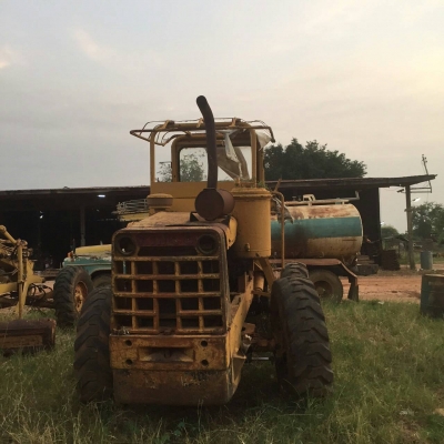 ขายด่วนครับ รถตัก 4ล้อยาง KOMATSU HOUGH JH6O รถใช้งานได้ครับ