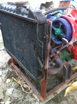 ขายเครื่องพร้อมแท่นชุดเกียร์ หางตี