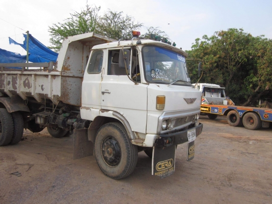 เคอาร์ 300.   ดั๊มพร้อมใช้งาน