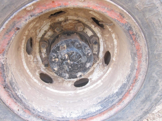 เคอาร์ 300.   ดั๊มพร้อมใช้งาน