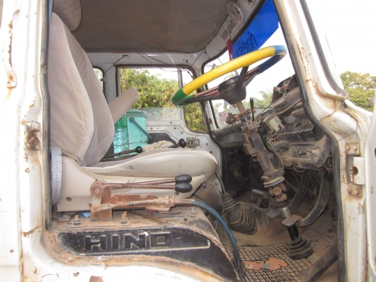 เคอาร์ 300.   ดั๊มพร้อมใช้งาน