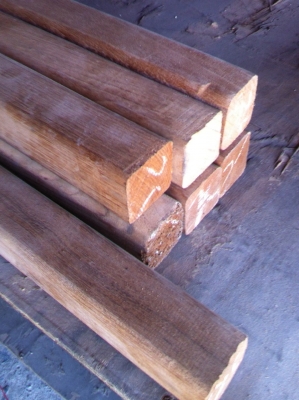 ไม้สักแก่ แห้ง ขัดเส้ยนแล้ว ของใหม่ ไม้สักแก่ แห้ง ขัดเส้ยนแล้ว ของใหม่